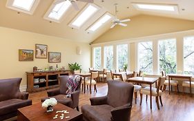 Healdsburg Inn On The Plaza, A Four Sisters Inn